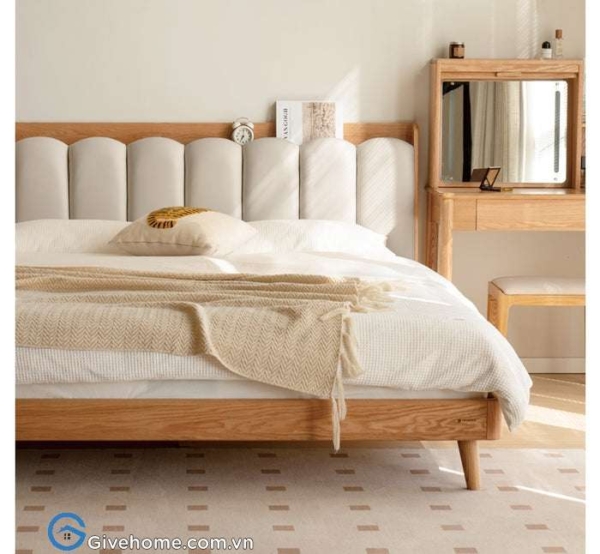 giường ngủ gỗ sồi nga thiết kế thanh lịch7