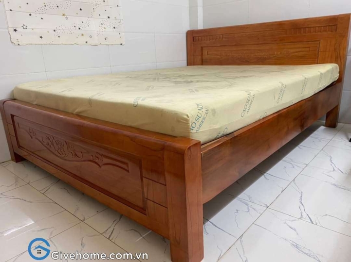 giường gỗ xoan đào sang trọng01