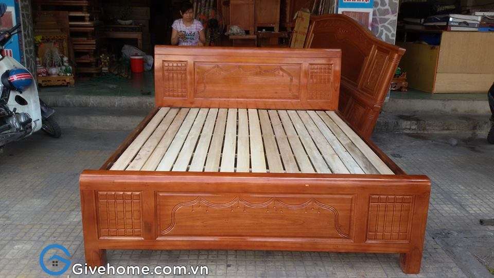 giường gỗ xoan đào sang trọng09